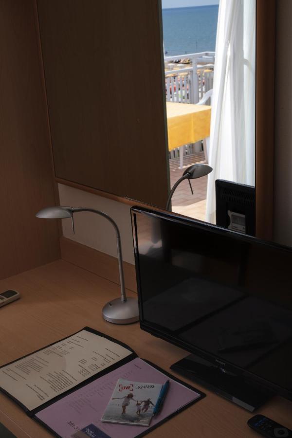 Triple Room Sea View,1419171549:JPEG